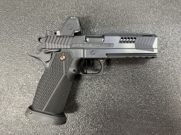 Picture of DARK FORGE WRAITH 4.6" Aluminum Grip Fixed Grip Saftey W/ RMR HD
