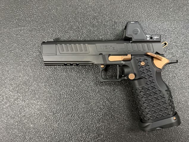 Picture of JACOB GREY NOX9 W/ RMR HD